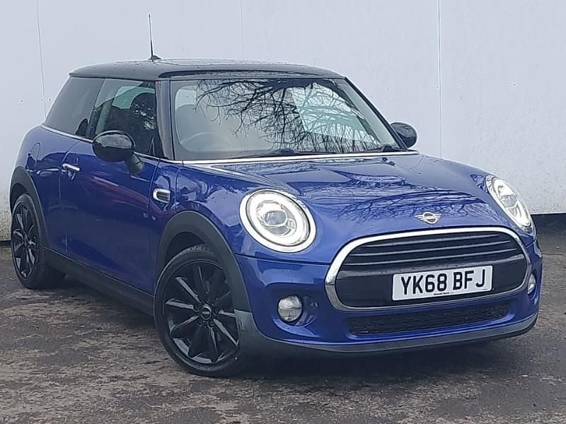 Used Mini Cooper D 116 HP (85 kW) 2018 Blue Hatchback