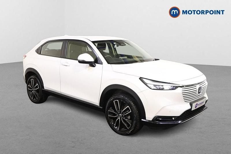 White Used 2022 Honda HR-V Elegance SUV | £18,399 (Super price) - Image 1/4