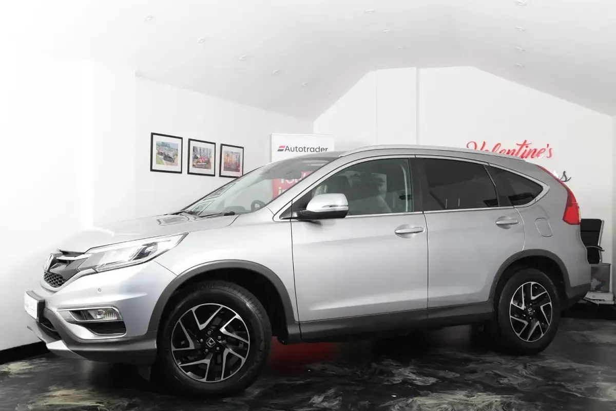 Used Honda CR-V SE Plus 155 HP (114 kW) 2018 Silver SUV