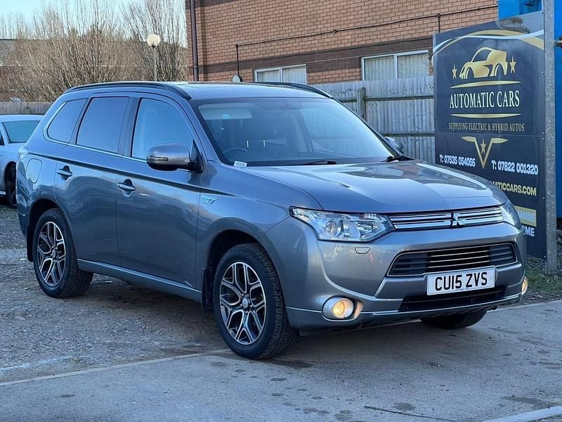 Used Mitsubishi Outlander P-HEV 2015 Grey Estate