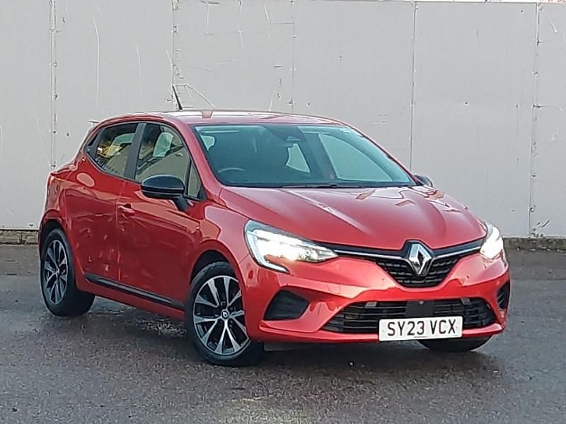 Red Used 2023 Renault Clio V Evolution Hatchback | £14,998 (Fair price) - Image 1/4