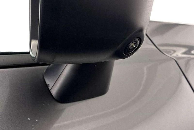 Used Nissan X-Trail N-Connecta 213 HP (156 kW) 2025 Grey SUV