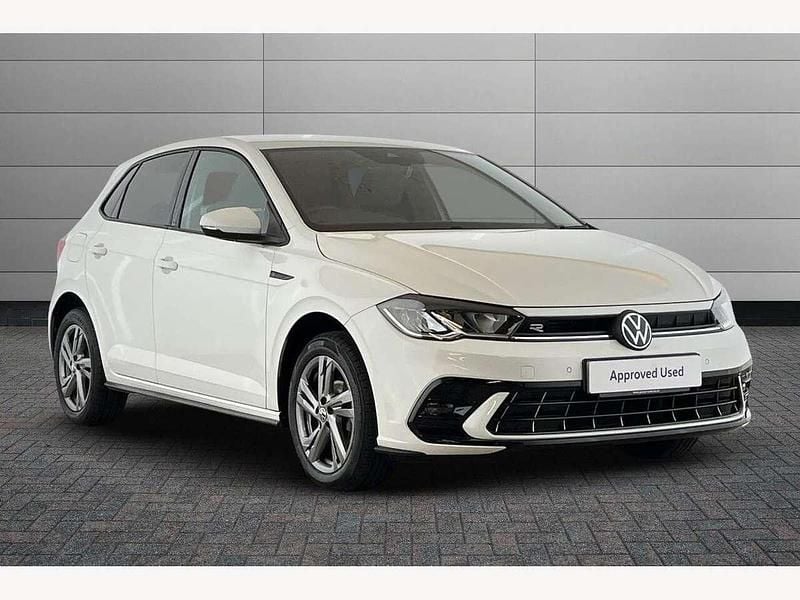 Pure white Used 2025 VW Polo Match Hatchback | £20,050 (Fair price) - Image 1/3