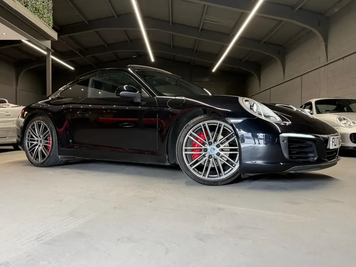 Used Porsche 911 2017 Black Coupe