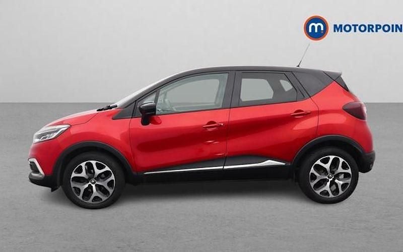 Used Renault Captur GT-Line 90 HP (66 kW) 2019 Red/black SUV