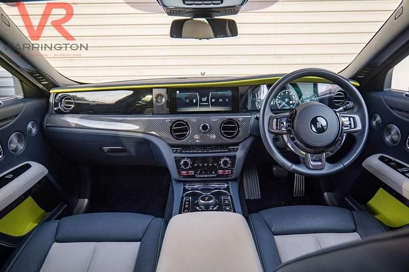 Used Rolls Royce Ghost 600 HP (441 kW) 2022 White Sedan