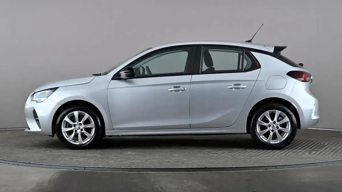 Second-hand Vauxhall Corsa Design Edition 100 CP (73 kW) 2023 Gri Hatchback