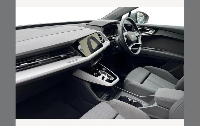 Used Audi Q4 e-tron Sport 219 kW (299 HP) 2022 Silver SUV