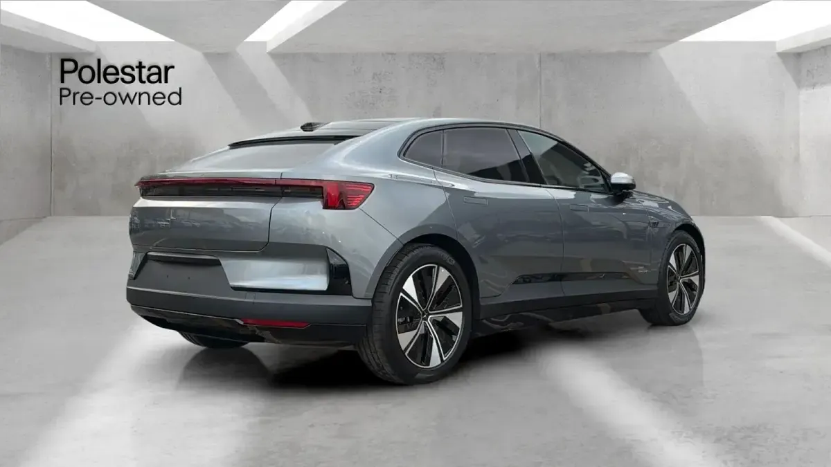 Ny Polestar 4 Plus 400 kW (544 HK) 2026 Grå SUV