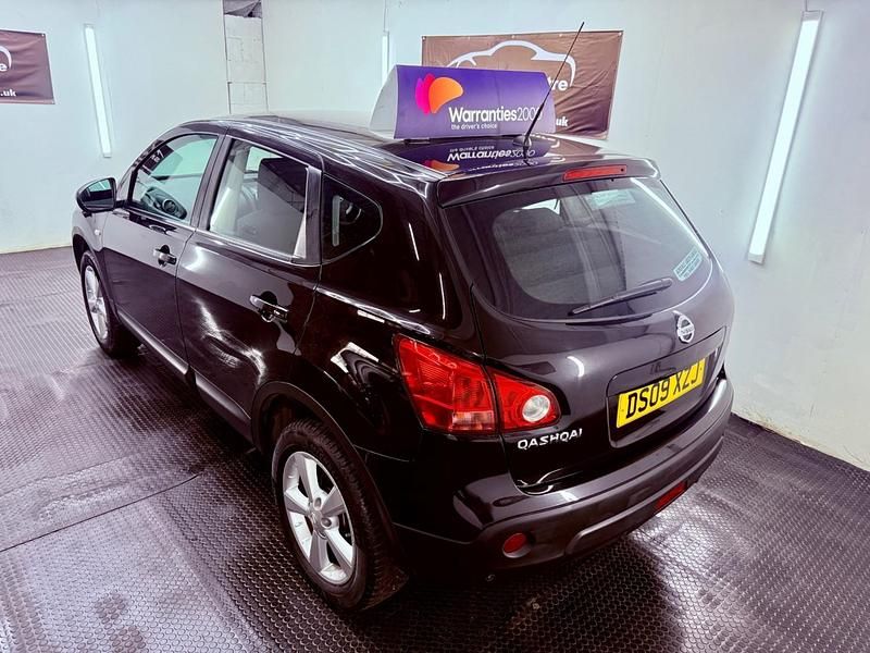 Used Nissan Qashqai Acenta 113 HP (83 kW) 2009 Black SUV