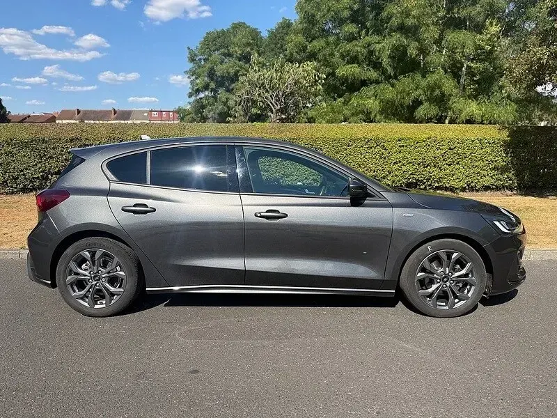 Used Ford Focus ST-Line 2024 Grey Hatchback