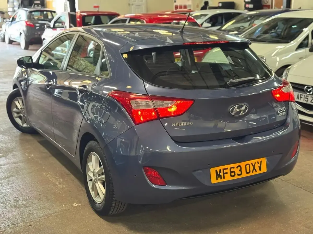 Begagnad Hyundai i30 Active 2013 Blå Halvkombi