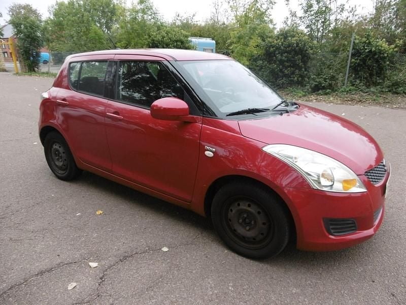 Monza red mett Used 2011 Suzuki Swift Hatchback | £3,295 (Good price) - Image 1/4