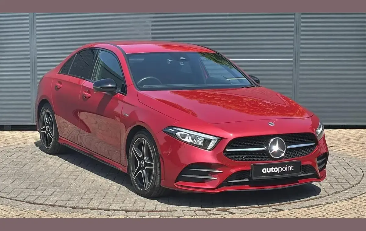 Used Mercedes A200 Executive 163 HP (119 kW) 2022 Red Sedan