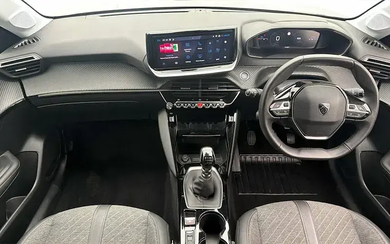 Used Peugeot 208 Allure 101 HP (74 kW) 2024 Grey Hatchback