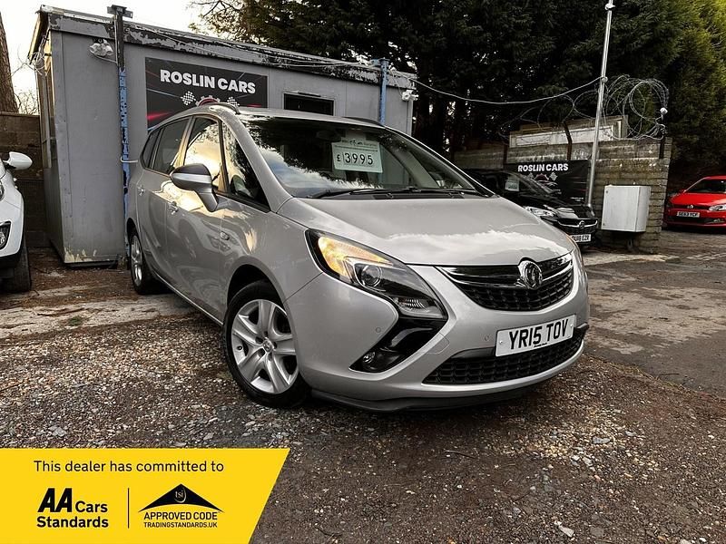 Used Vauxhall Zafira 140 HP (102 kW) 2015 Silver MPV
