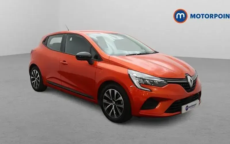 Used Renault Clio Evolution 145 HP (106 kW) 2023 Hatchback