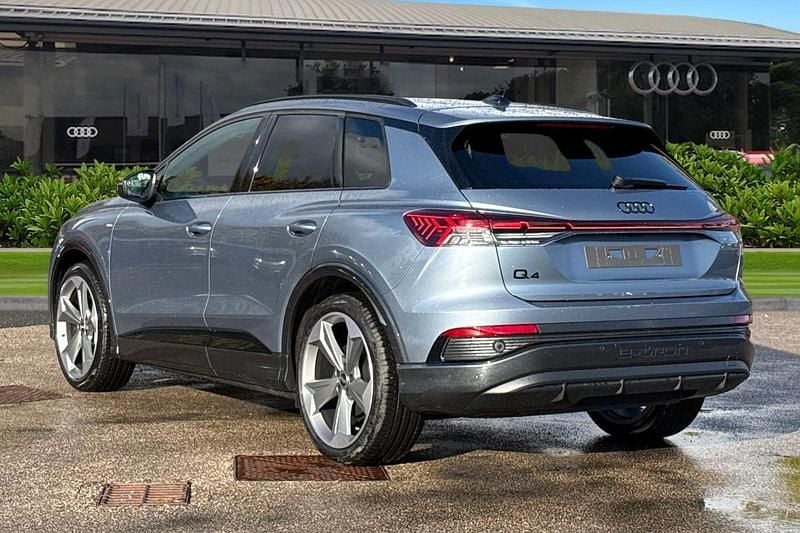 New Audi Q4 e-tron Black Edition 210 kW (286 HP) 2025 Blue SUV