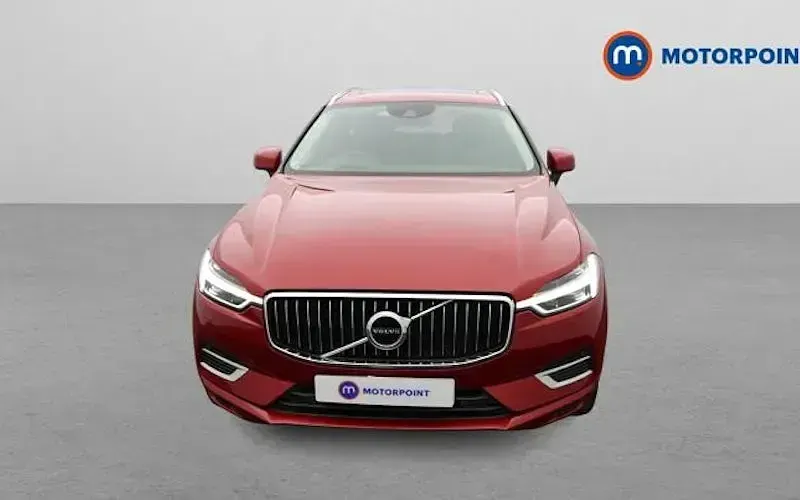 Begagnad Volvo XC60 Inscription 390 HK (286 kW) 2019 Röd SUV