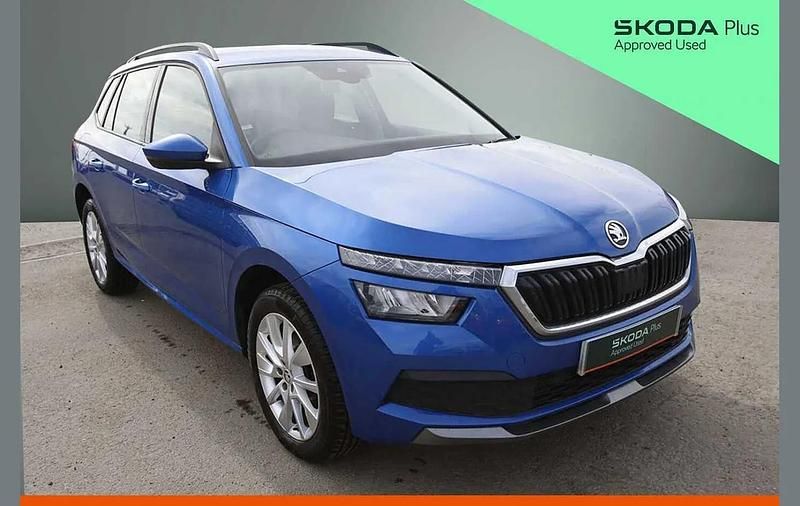 Used Skoda Kamiq SE 113 HP (83 kW) 2020 Race blue metallic SUV