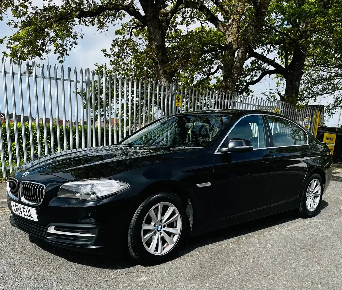 Used BMW 518 Executive 2014 Black Sedan