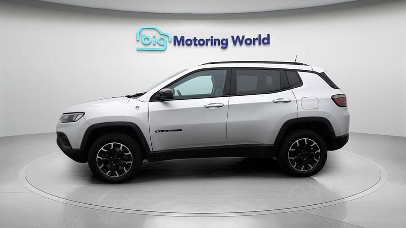 Used Jeep Compass Trailhawk 240 HP (176 kW) 2022 SUV