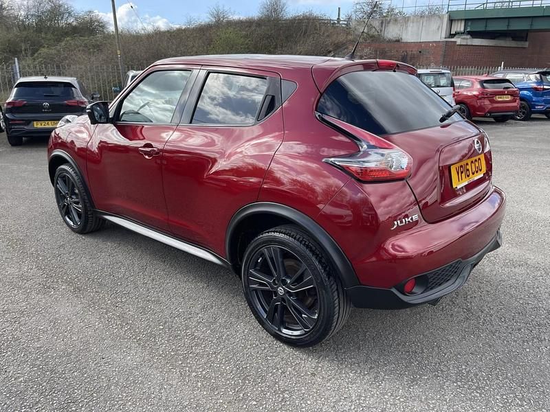 Used Nissan Juke Tekna 115 HP (84 kW) 2016 Red SUV