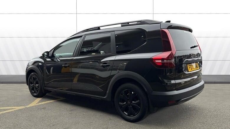 Used Dacia Jogger Extreme 140 HP (102 kW) 2023 Black MPV