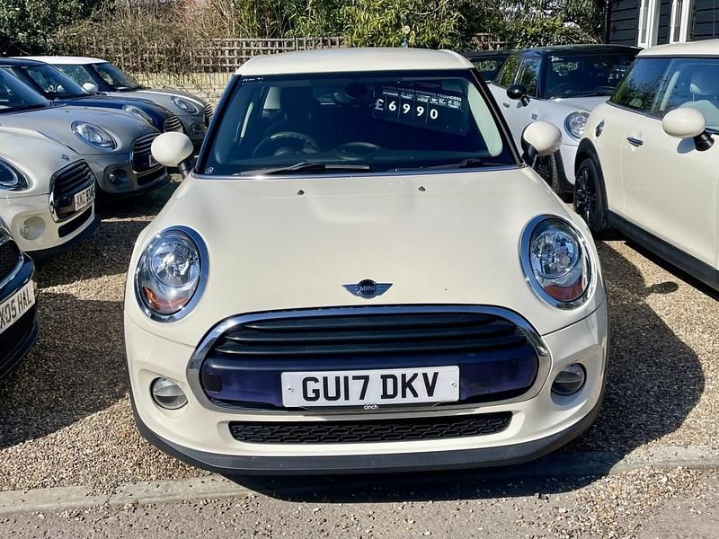 Begagnad Mini Cooper Hatch 2017 Vit Halvkombi
