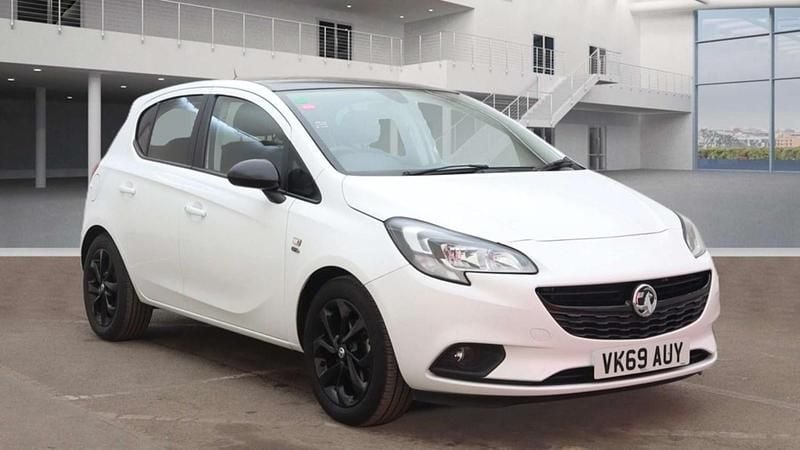 Used Vauxhall Corsa 75 HP (55 kW) 2019 White Hatchback