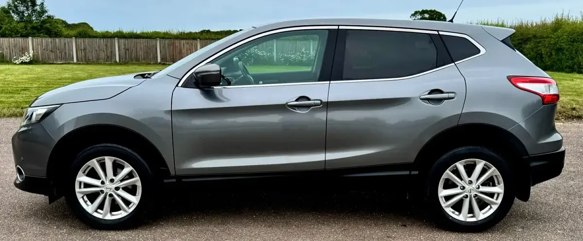 Used Nissan Qashqai Acenta Premium 2014 Grey SUV