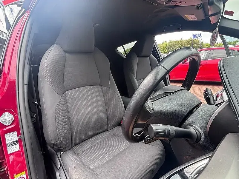 Used Toyota C-HR Edition 116 HP (85 kW) 2018 Red SUV