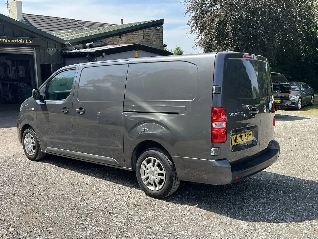 Used Vauxhall Vivaro Sportive 150 HP (110 kW) 2020 Grey MPV
