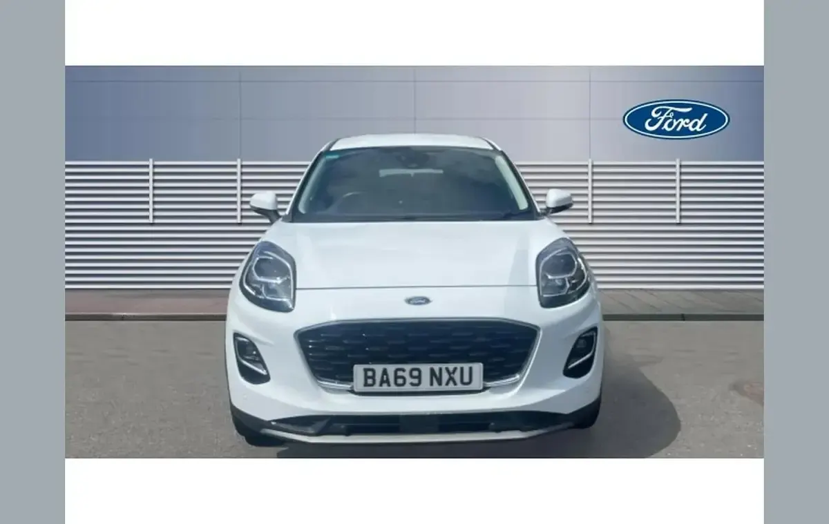 Used Ford Puma Titanium 125 HP (91 kW) 2020 White SUV