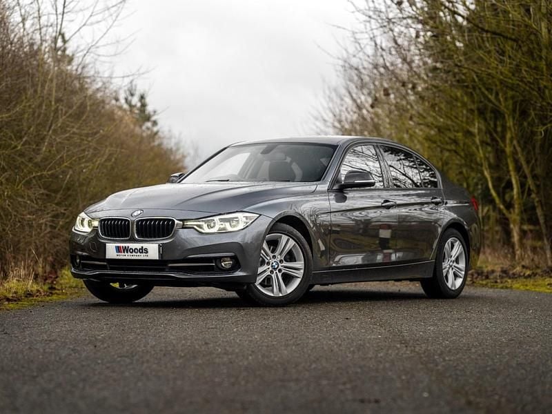 Used BMW 318 Sport Line 2018 Grey Sedan