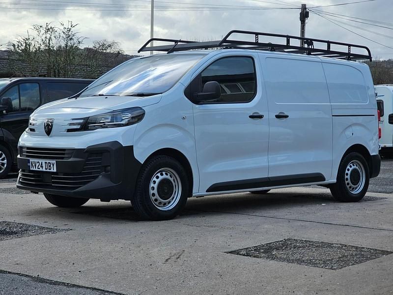 Used Peugeot Expert 2024 White Van