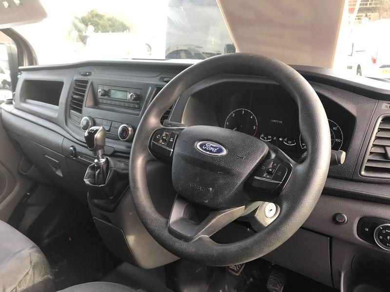 Używany Ford Transit Custom 105 KM (77 kW) 2018 Biały Van