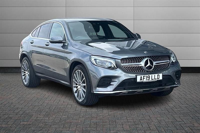 Selenite grey Used 2019 Mercedes GLC250 AMG Line Premium Plus Coupe | £23,750 (Fair price) - Image 1/4
