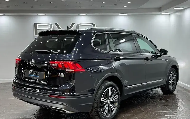 Used VW Tiguan Allspace SE 150 HP (110 kW) 2018 Black SUV