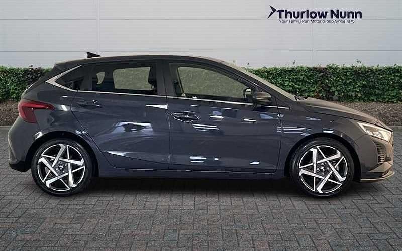 New Hyundai i20 Ultimate 101 HP (74 kW) 2025 Grey Hatchback