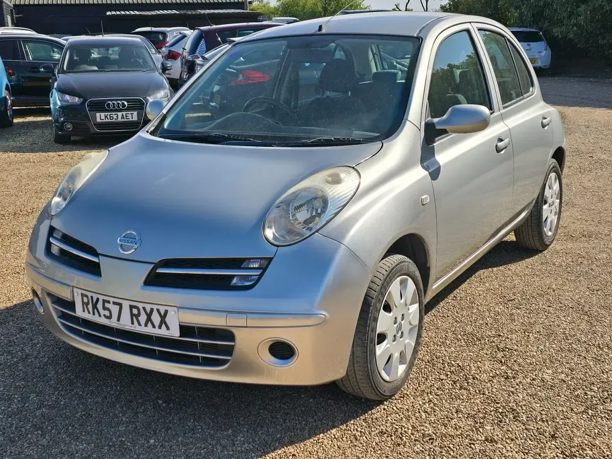 Used Nissan Micra 79 HP (58 kW) 2007 Silver Hatchback
