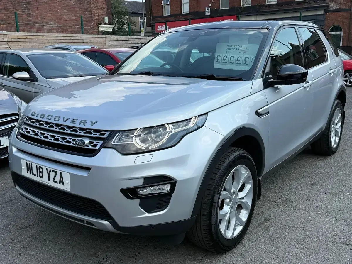 Used Land Rover Discovery 5 HSE 2018 Silver SUV