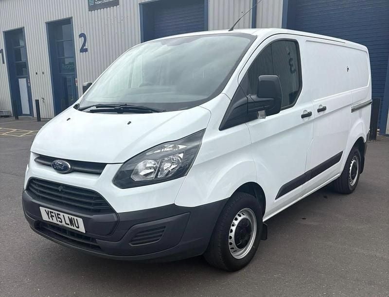 White Used 2015 Ford Transit Custom Van | £6,995 - Image 1/4
