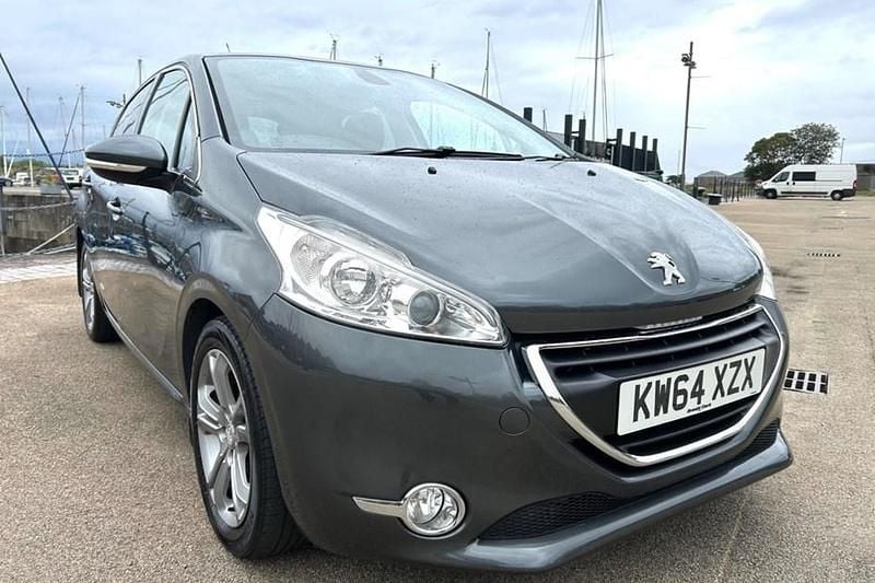 Grey Used 2015 Peugeot 208 Allure Hatchback | £3,990 (Good price) - Image 1/1