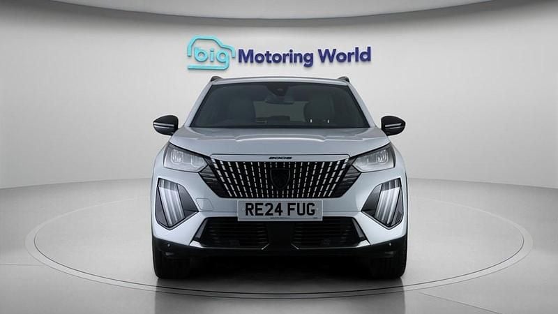 Used Peugeot 2008 Allure 130 HP (95 kW) 2024 White SUV