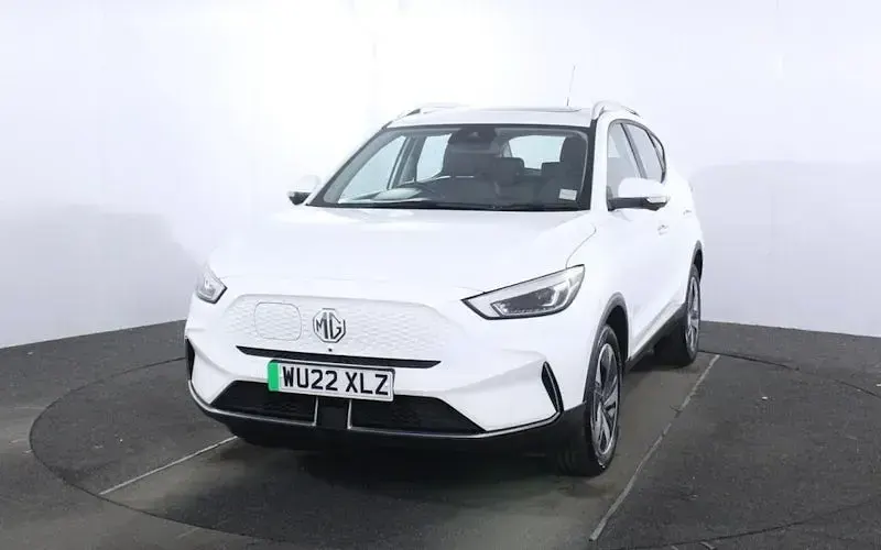 Used MG ZS Trophy 130 kW (177 HP) 2022 White SUV