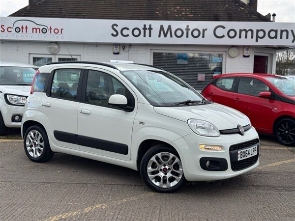 White Used 2014 Fiat Panda Lounge Hatchback | £5,699 (Fair price) - Image 1/1