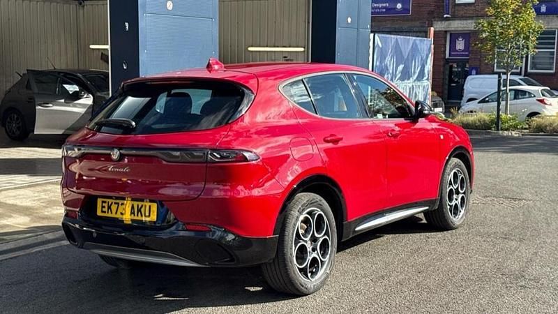 Used Alfa Romeo Tonale Ti 158 HP (116 kW) 2023 Red SUV