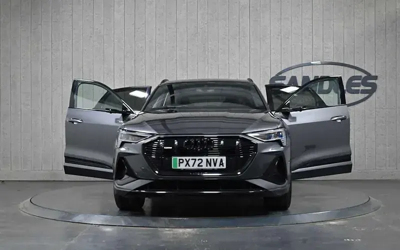 Used Audi e-tron Sportback 300 kW (408 HP) 2022 Grey SUV