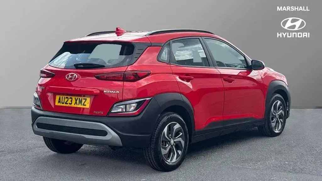 Used Hyundai Kona SE 141 HP (103 kW) 2023 Red SUV